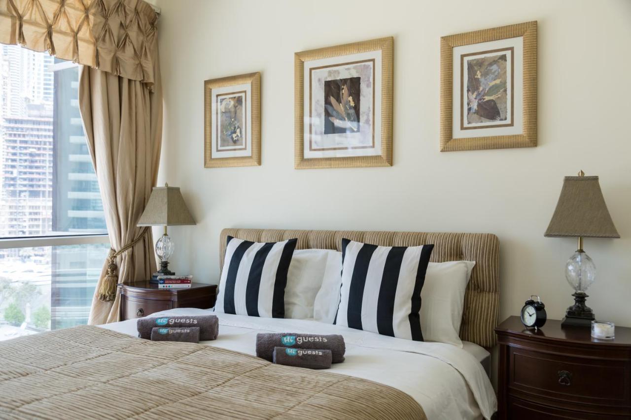 Higuests Vacation Homes - Marina Terrace ドバイ エクステリア 写真
